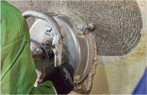 集塵装置付超高圧水洗工法 ウォールクリーナー